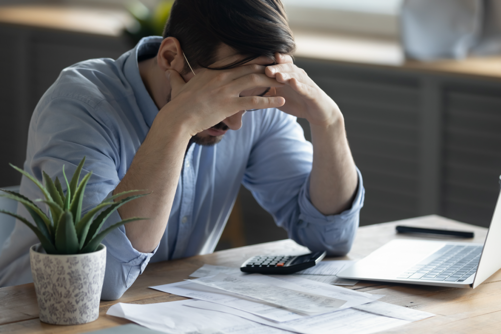 DIY Landlord vs Using an Agency Comparison